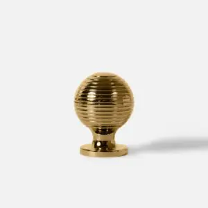 Uchwyt meblowy - gałka mosiężna 37x28mm kolor złoty połysk