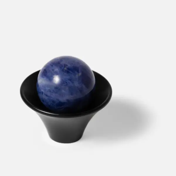 Kielich-galka-mosiezna-KOLOR-CZARNY-do-mebli-z-kulka-kamien-niebieski