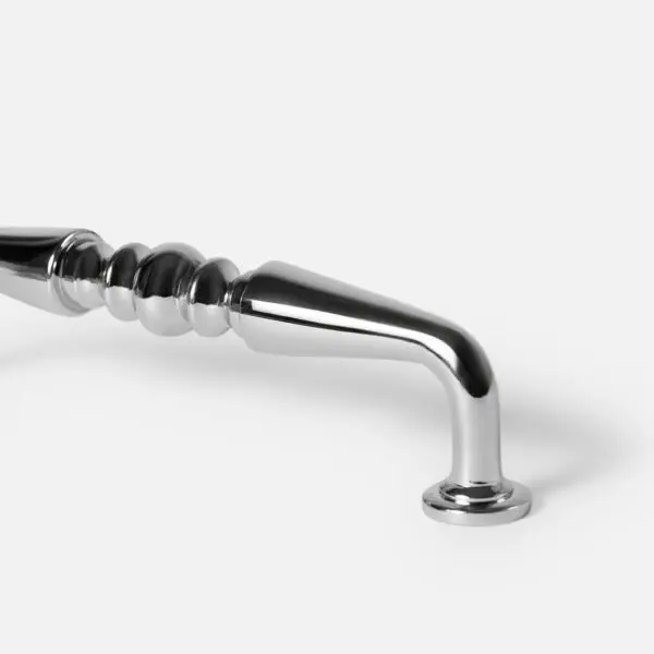 Uchwyt-do-mebi-reling-klasyczny-z-mosiadzu-kolor-srebrny-polysk-146MM