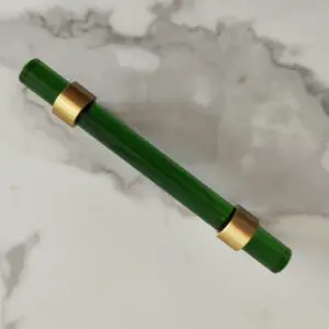 Uchwyt-mosiadz-z-krysztalem-zielonym-150mm