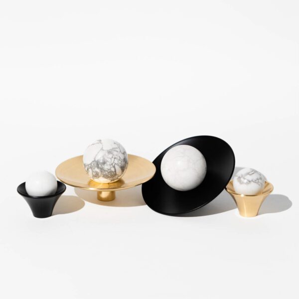 Galka-kielich-mosiezny-kolor-czarny-kamien-bialy-z-zylka-k1-k2-k3 Galka-kielich-mosiezny-kolor-czarny-kamien-bialy-z-zylka-k1-k2-k3