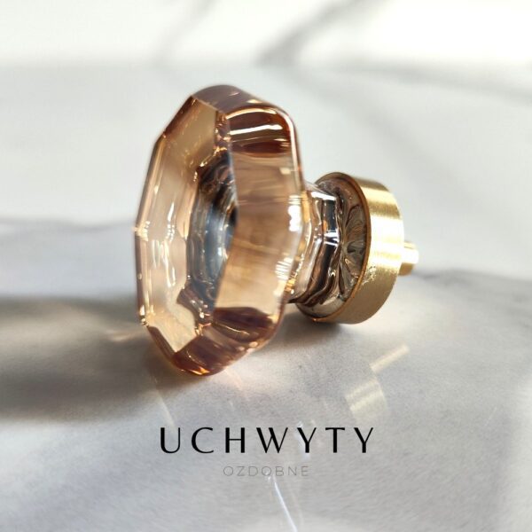 Galka-mosiezna-krysztalowa-szampanski-ksztalt-oktagon Galka-mosiezna-krysztalowa-szampanski-ksztalt-oktagon