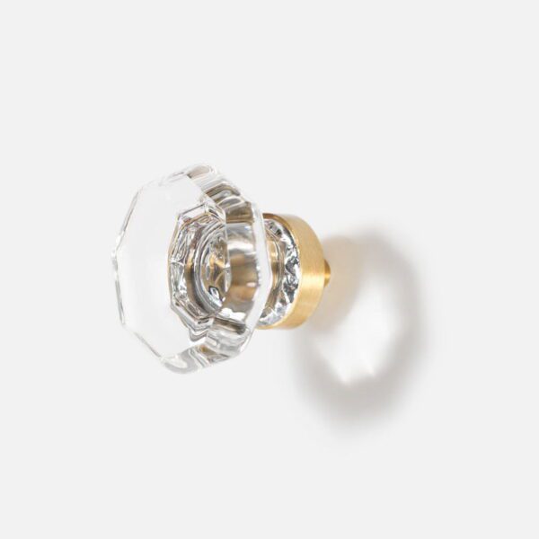 Galka-mosiezna-z-krysztalem-w-ksztalcie-oktagonu-przezroczysty Galka-mosiezna-z-krysztalem-w-ksztalcie-oktagonu-przezroczysty