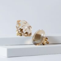 Galka-uchwyt-do-mebli-krysztalowy-kolor-szampanski-ksztalt-gwiazga-i-owal