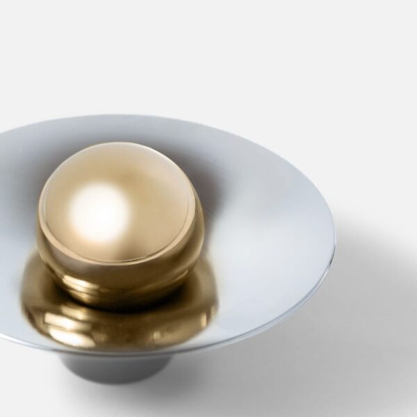 Kielich-galka-K5-mosiadz-kolor-srebrny-z-kulka-zlota-polysk Kielich-galka-K5-mosiadz-kolor-srebrny-z-kulka-zlota-polysk