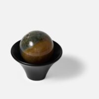 Kielich-galka-mosiezna-KOLOR-CZARNY-do-mebli-z-kulka-kamien-zielony