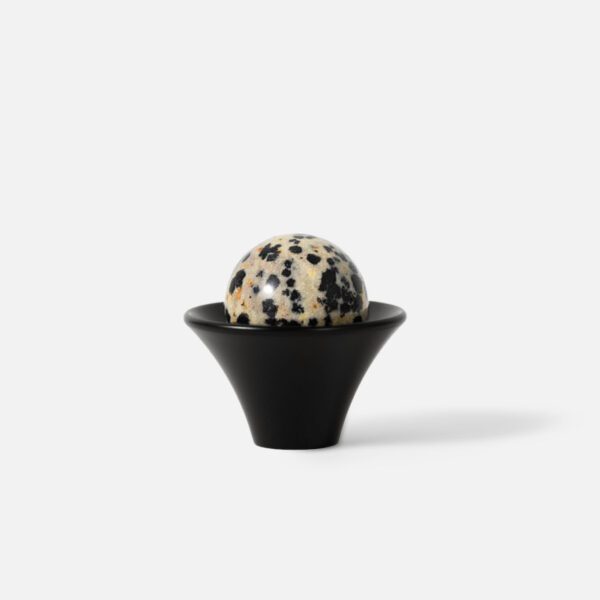 Kielich-galka-mosiezna-kolor-czarny-do-mebli-z-kulka-kamien-dalmatynski Kielich-galka-mosiezna-kolor-czarny-do-mebli-z-kulka-kamien-dalmatynski
