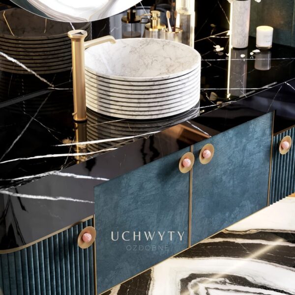 Kielich-k5-mosiezny-z-rozowym-kwarcem-2 Kielich-k5-mosiezny-z-rozowym-kwarcem-2