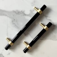 UCHWYT-KRYSZTAL-I-MOSIADZ-KOLOR-CZARNY