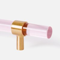 UCHWYT-KRYSZTAL-KOLOR-ROZOWY-220MM-NOZKA-MOSIEZNA-MODEL-1-DETAL