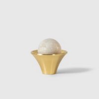 UCHWYT-OZDOBNY-KIELICH-K1-MOSIADZ-I-TRAWERTYN