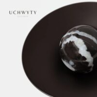 Uchwyt-do-mebli-galka-K5-kielich-mosiadz-kolor-czarny-kamien-naturalny-jaspis-zebra