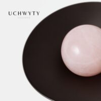 Uchwyt-do-mebli-galka-K5-mosiadz-kolor-czarny-kamien-naturalny-kwarc-rozowy