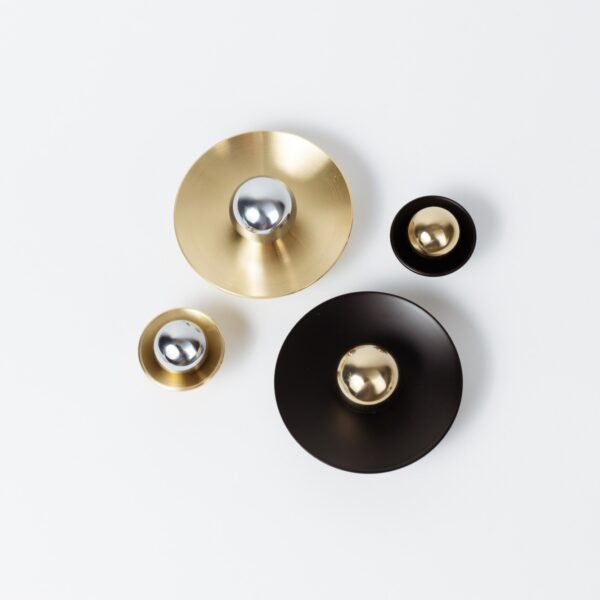 Uchwyt-galka-do-mebli-Kielich-K1-K2-mosiezny-szczotkowany-i-czarny-z-kulka-zlota-srebrna Uchwyt-galka-do-mebli-Kielich-K1-K2-mosiezny-szczotkowany-i-czarny-z-kulka-zlota-srebrna