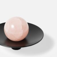 Uchwyt-galka-kielich-k2-z-czarnym-kamieniem-rozowym