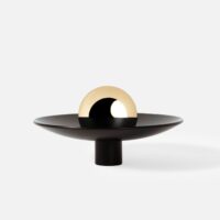 Uchwyt-galka-mosiezna-kielich-K2-kolor-czarny-z-kulka-zlota-polysk