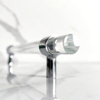 Uchwyt-meblowy-krysztal-nozka-srebrna-model-1