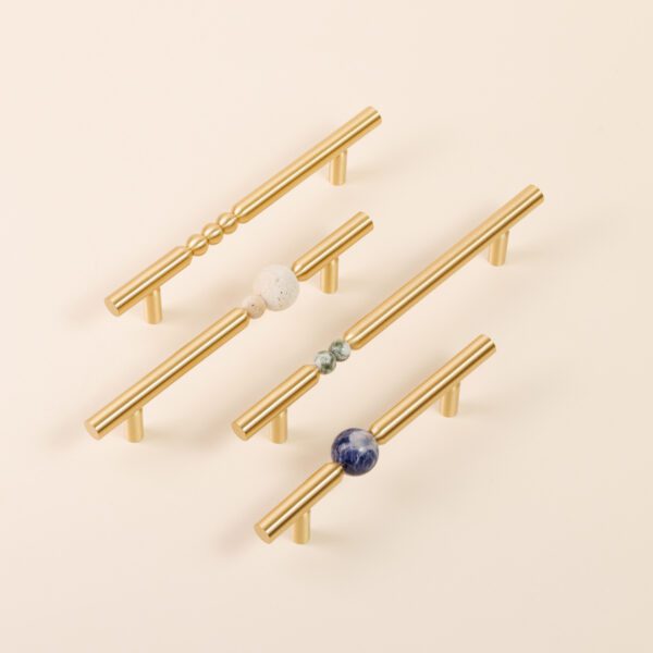 Uchwyt-mosiezny-meno-rozne-konfiguracje Uchwyt-mosiezny-meno-rozne-konfiguracje