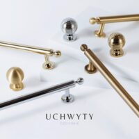 Uchwyt-reling-galka-z-kulkami-na-koncach-zloty-srebrny-szczotkowany-starzony