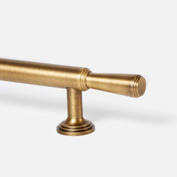 Uchwyt-łezka-model-2-mosiadz-starzony (1) łezka model 2 mosiądz starzony